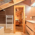 Spacieux A Pour 14 Personnes Avec Sauna - Fr-1-676-226 *