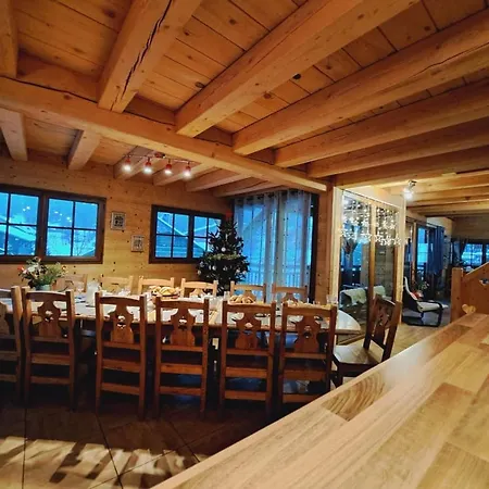Spacieux A Pour 14 Personnes Avec Sauna - Fr-1-676-226 Alpehytte