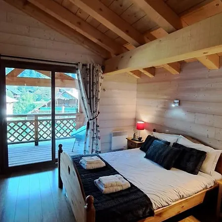 Spacieux A Pour 14 Personnes Avec Sauna - Fr-1-676-226