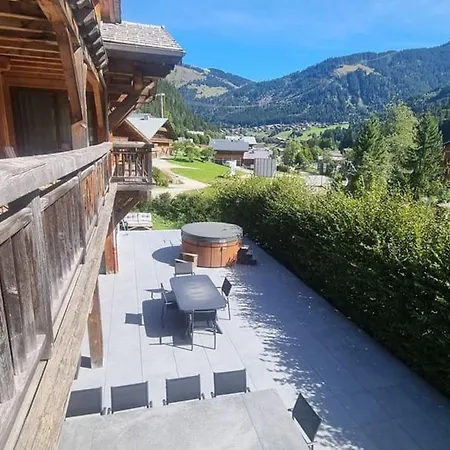Spacieux A Pour 14 Personnes Avec Sauna - Fr-1-676-226 Alpehytte