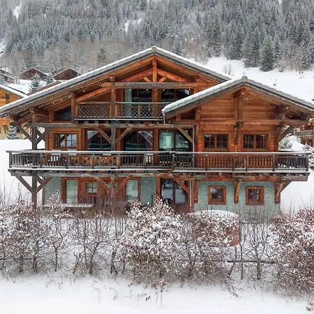 Spacieux à Pour 14 Personnes Avec Sauna - Fr-1-676-226 Chalet