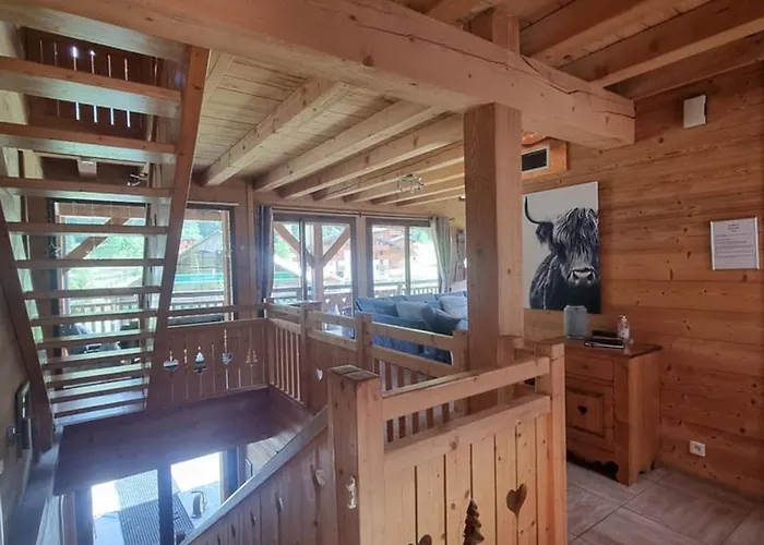 Spacieux à Pour 14 Personnes Avec Balcon Et Sauna - Fr-1-676-226 Châtel