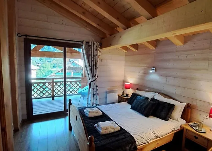 Spacieux à Pour 14 Personnes Avec Balcon Et Sauna - Fr-1-676-226