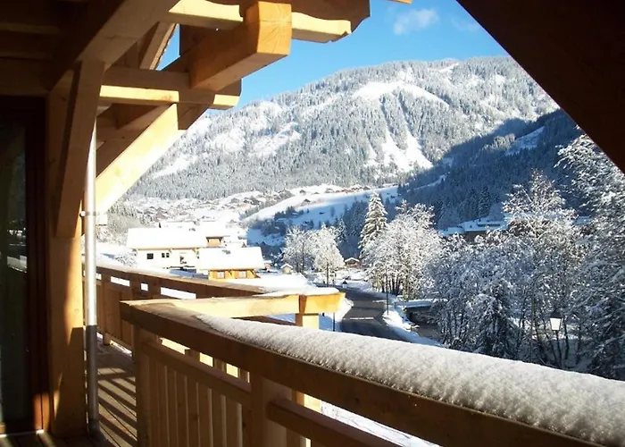 Spacieux A Pour 14 Personnes Avec Sauna - Fr-1-676-226 *